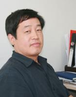 卞 涛